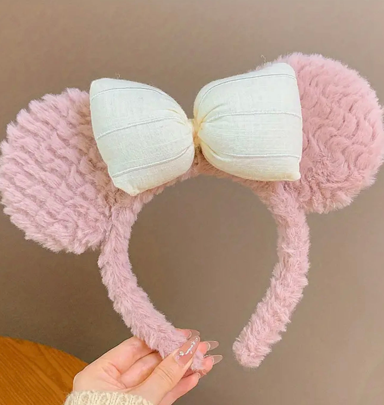 fluffy Minnie Ears - pink