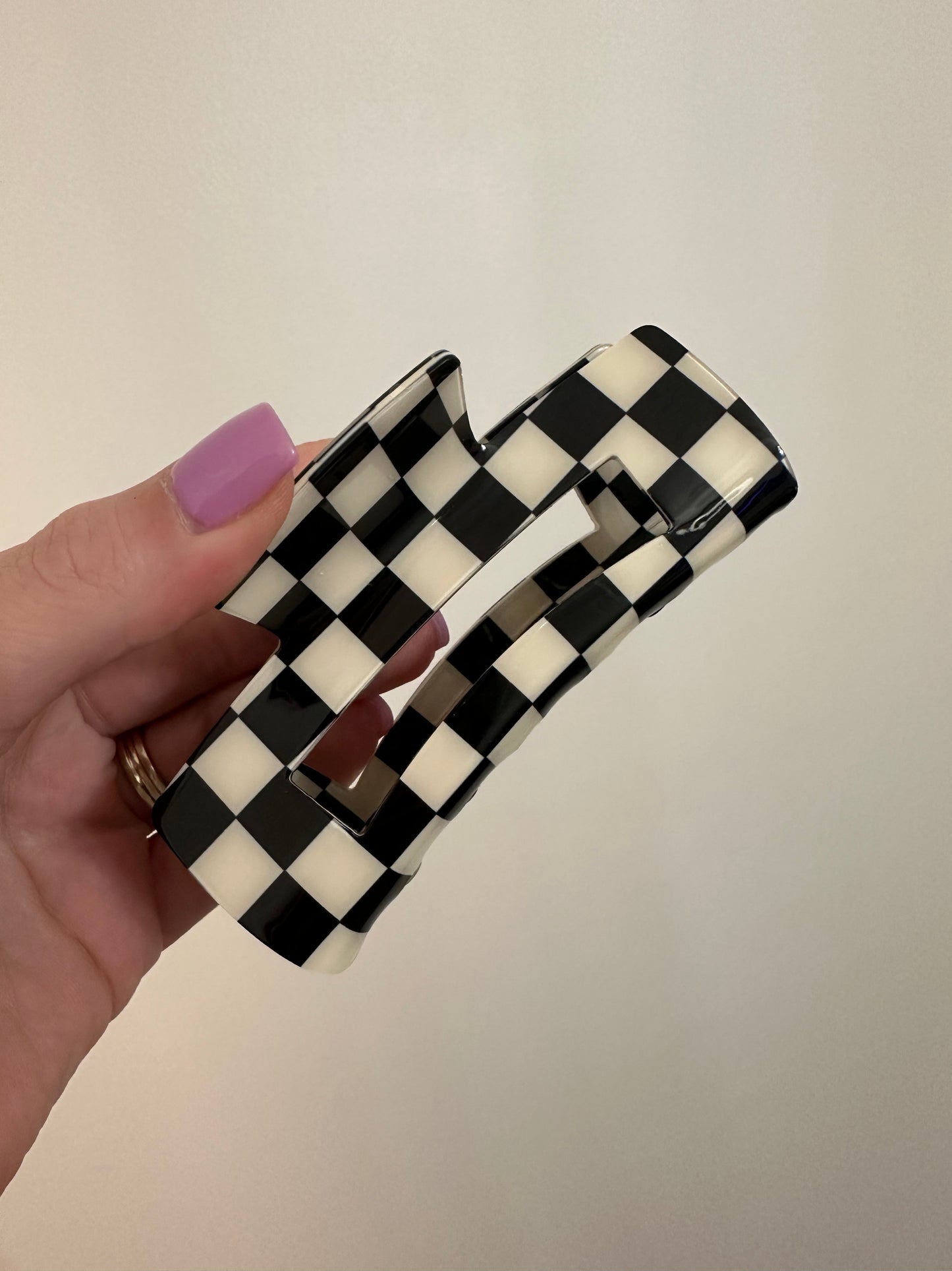 Large Checkerboard Claw Clip